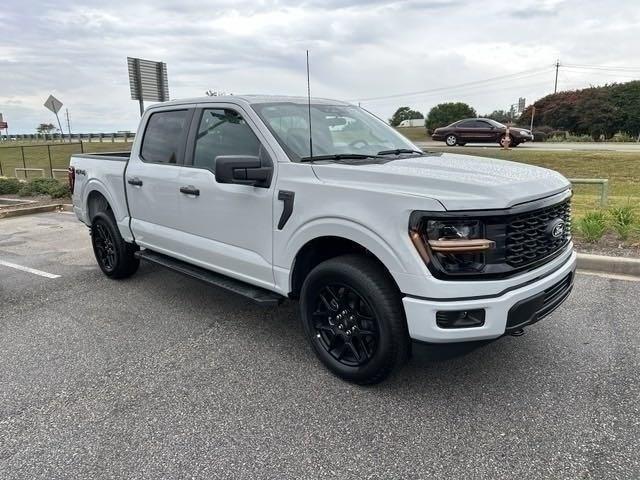 new 2024 Ford F-150 car, priced at $51,359