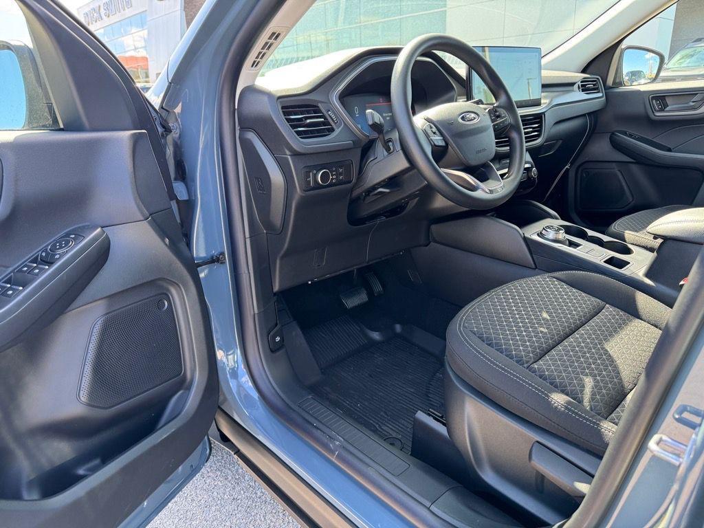 new 2025 Ford Escape car, priced at $26,691
