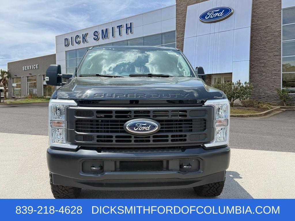 new 2025 Ford F-250 car, priced at $53,467