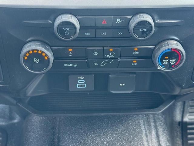 new 2025 Ford F-250 car, priced at $56,644