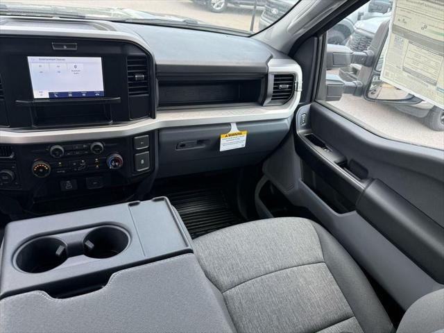 new 2025 Ford F-250 car, priced at $56,644