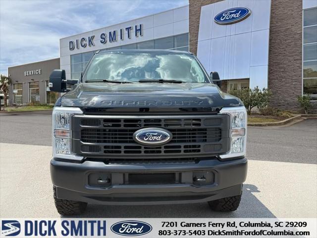 new 2025 Ford F-250 car, priced at $56,644