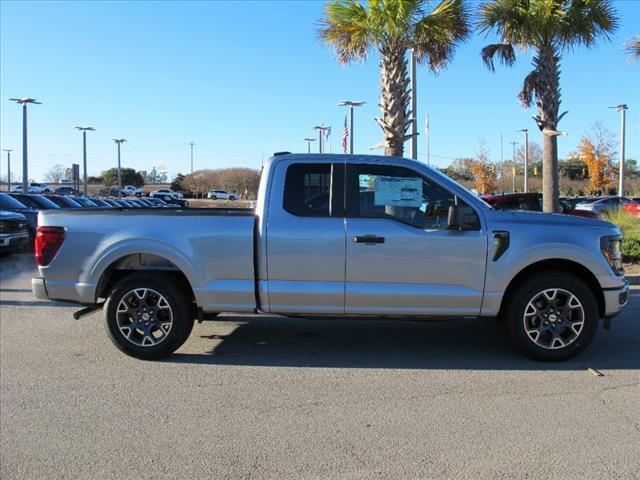 new 2024 Ford F-150 car, priced at $42,879