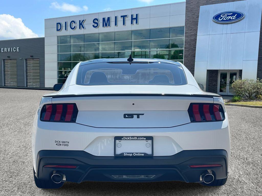 new 2025 Ford Mustang car