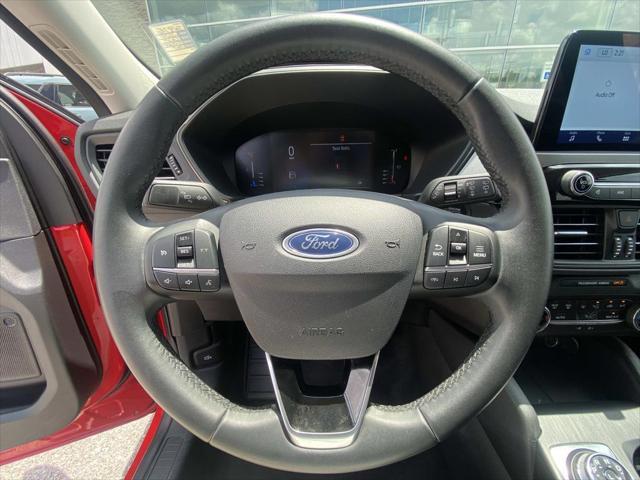 used 2024 Ford Escape car, priced at $24,989