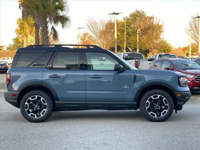 new 2024 Ford Bronco Sport car, priced at $37,579