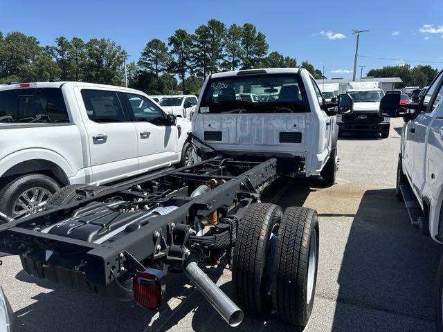 new 2024 Ford F-450 car, priced at $65,725