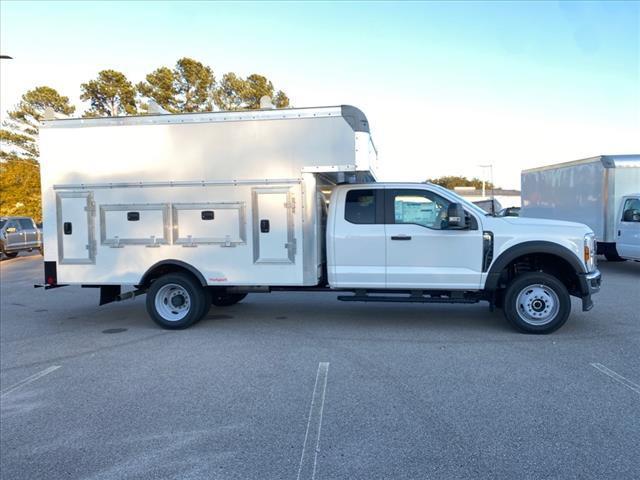 new 2024 Ford F-450 car, priced at $77,000