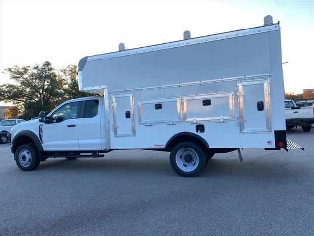 new 2024 Ford F-450 car, priced at $77,000