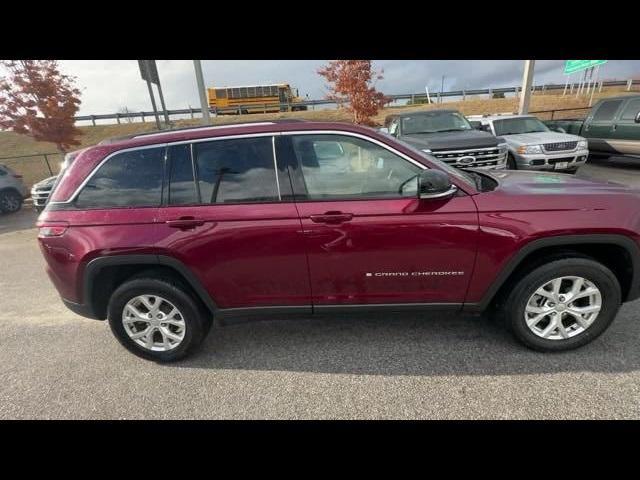 used 2023 Jeep Grand Cherokee car, priced at $33,525