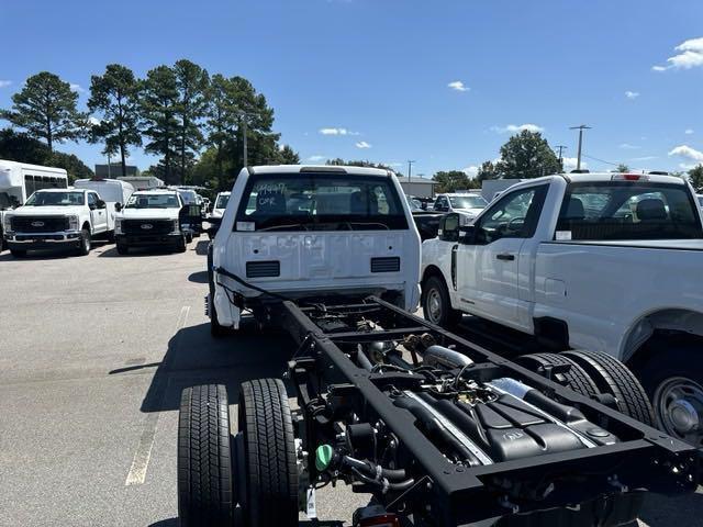 new 2024 Ford F-450 car, priced at $65,725