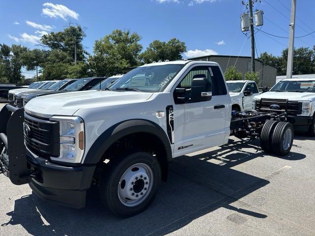 new 2024 Ford F-450 car, priced at $65,725