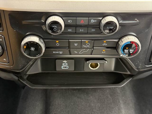 new 2025 Ford F-250 car, priced at $75,195