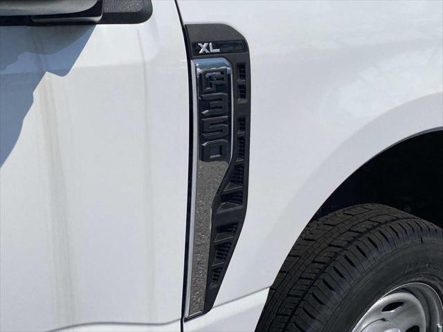 new 2024 Ford F-350 car, priced at $55,974