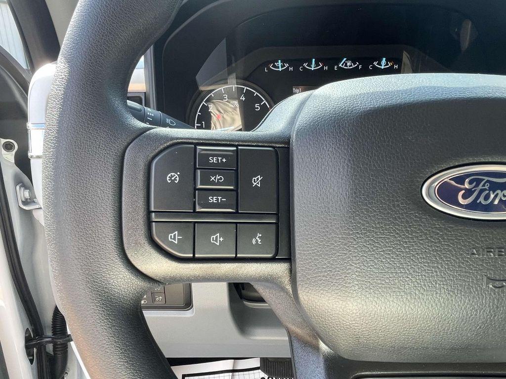 new 2025 Ford F-350 car, priced at $61,695