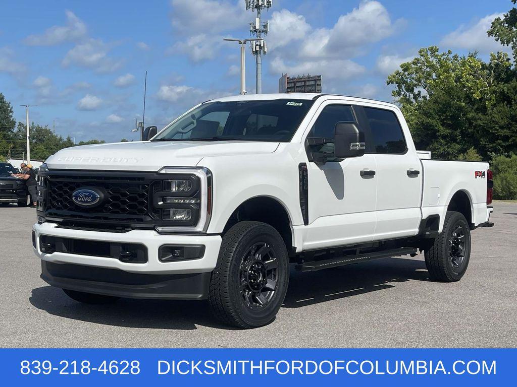 new 2025 Ford F-350 car, priced at $60,211