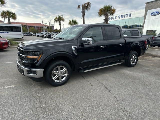 new 2024 Ford F-150 car, priced at $49,808