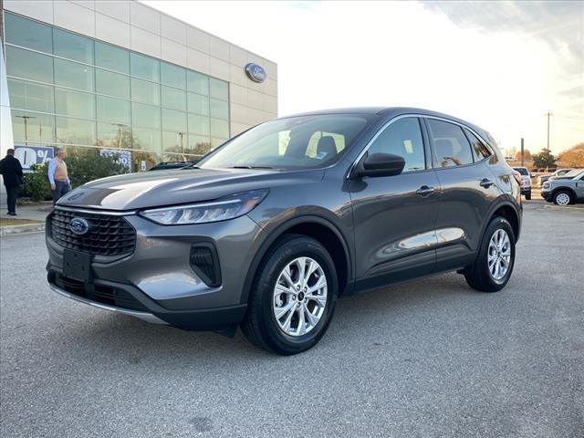 used 2023 Ford Escape car, priced at $24,450