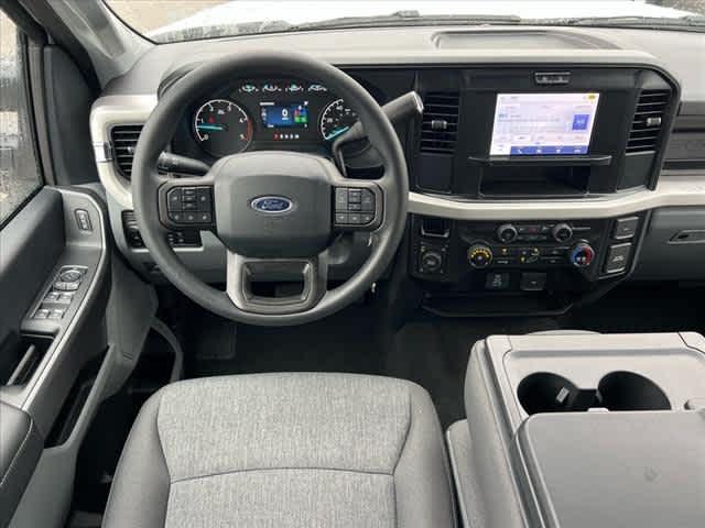 new 2025 Ford F-250 car, priced at $72,760