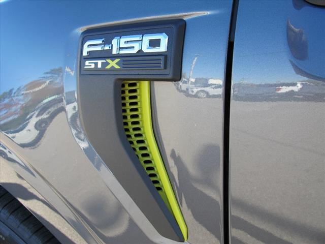 new 2024 Ford F-150 car, priced at $42,156