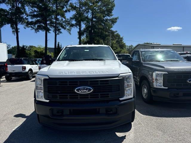 new 2024 Ford F-450 car, priced at $66,045