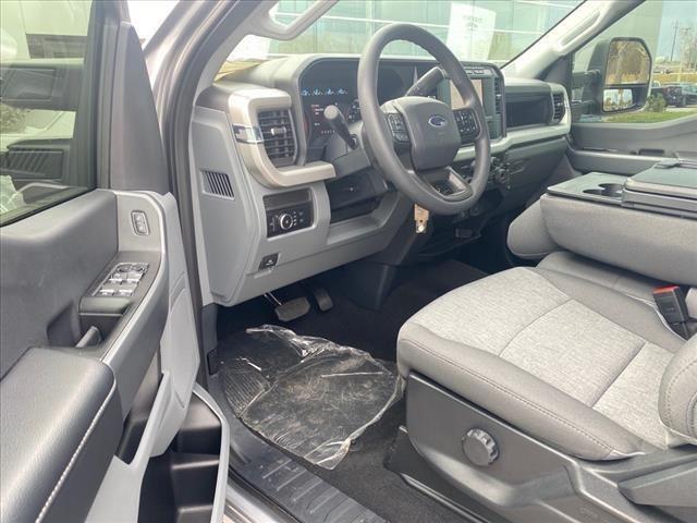 new 2024 Ford F-250 car, priced at $66,884