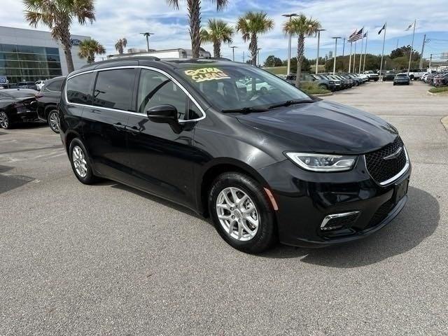 used 2022 Chrysler Pacifica car, priced at $22,967