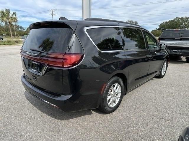 used 2022 Chrysler Pacifica car, priced at $22,967