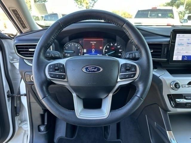 used 2022 Ford Explorer car, priced at $33,062