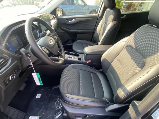 new 2025 Ford Escape PHEV car, priced at $36,263