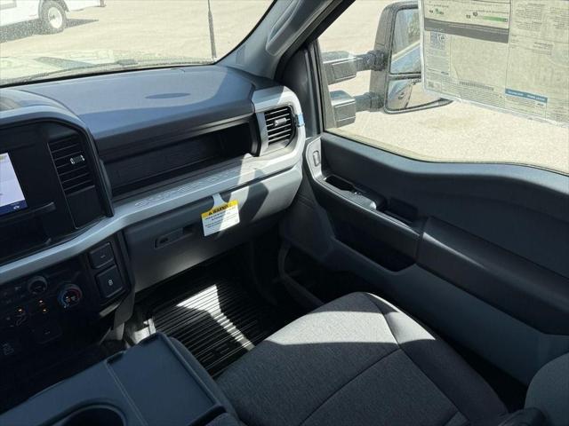 new 2025 Ford F-250 car, priced at $67,028
