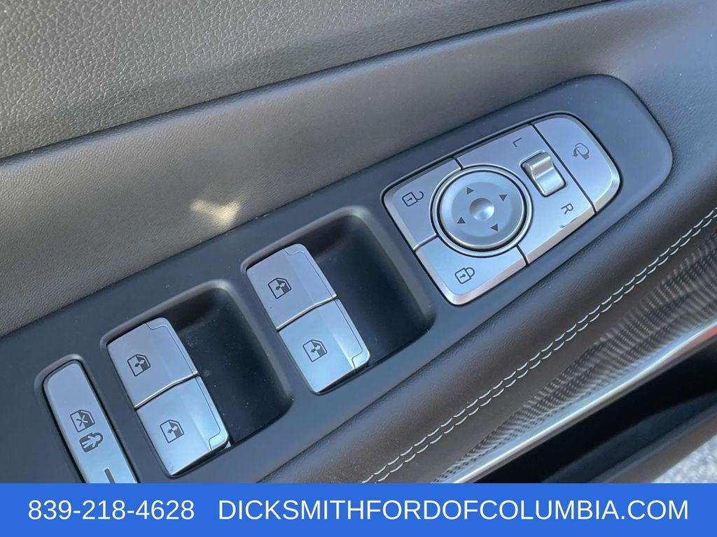 used 2023 Hyundai Santa Fe car, priced at $30,495