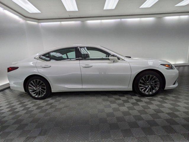 used 2024 Lexus ES 300h car, priced at $48,299