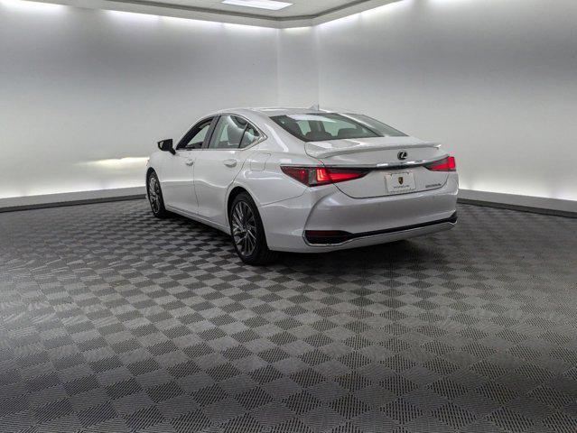 used 2024 Lexus ES 300h car, priced at $48,299