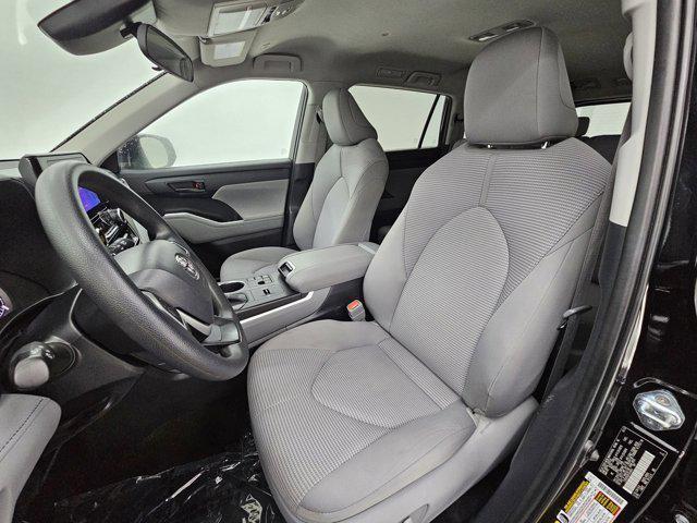 used 2023 Toyota Highlander car, priced at $34,249