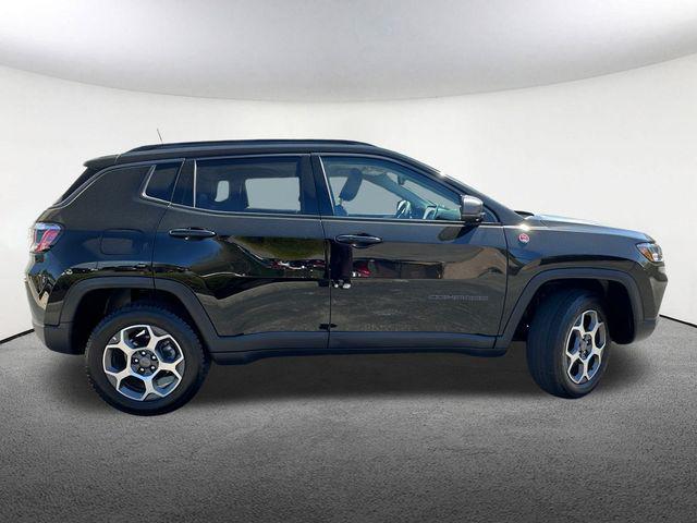 used 2022 Jeep Compass car, priced at $26,378