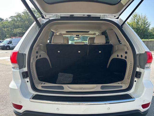 used 2018 Jeep Grand Cherokee car, priced at $15,747