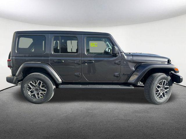 new 2025 Jeep Wrangler car, priced at $54,318