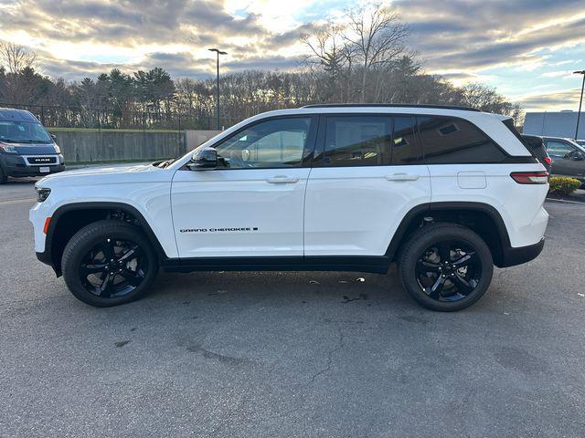 new 2025 Jeep Grand Cherokee car, priced at $48,788