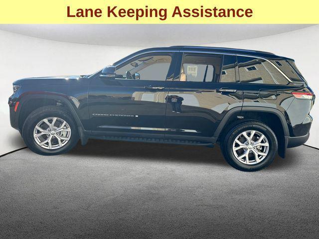 used 2022 Jeep Grand Cherokee car, priced at $37,407