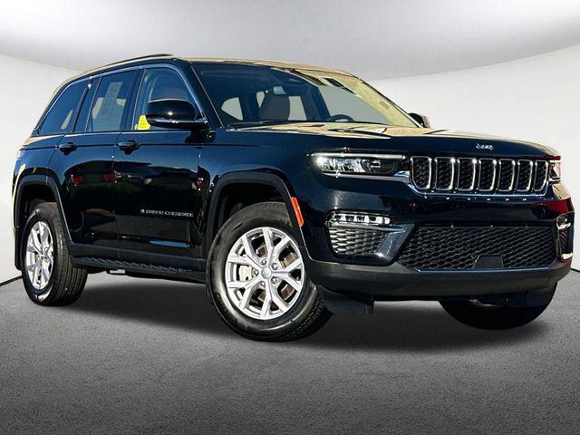 used 2022 Jeep Grand Cherokee car, priced at $37,407