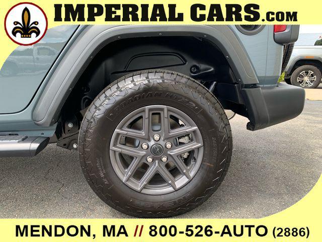 new 2025 Jeep Wrangler car, priced at $45,984