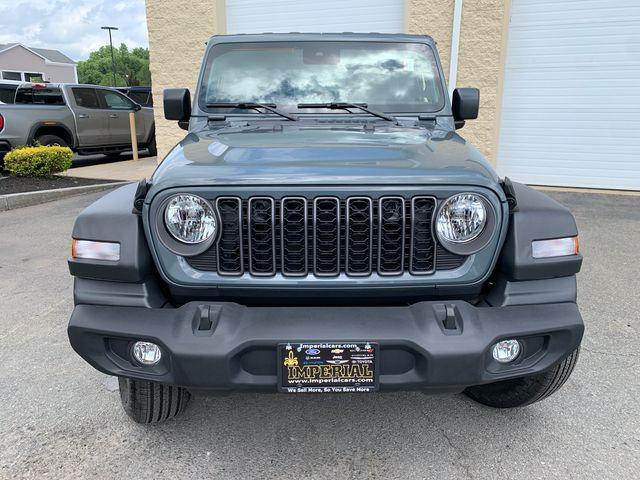 new 2025 Jeep Wrangler car, priced at $45,984
