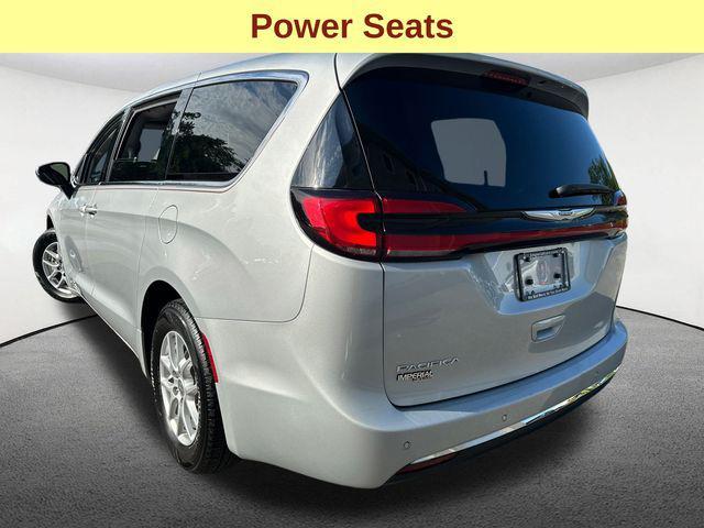 used 2023 Chrysler Pacifica car, priced at $25,647