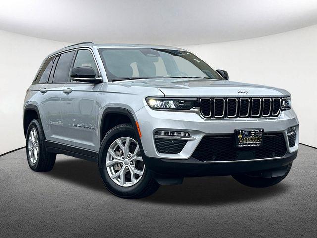 used 2023 Jeep Grand Cherokee car, priced at $45,287