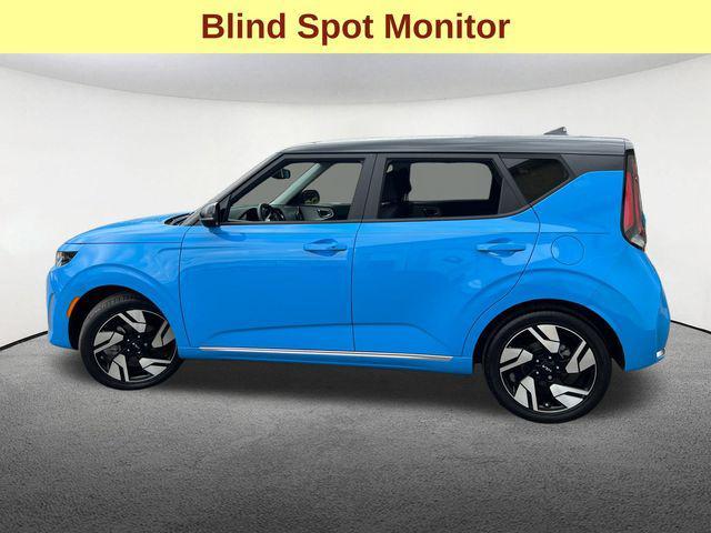 used 2024 Kia Soul car, priced at $23,747