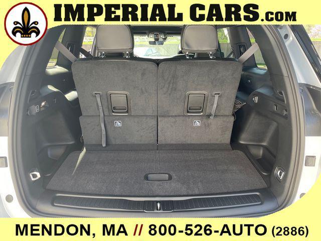 new 2025 Jeep Grand Cherokee L car, priced at $42,859