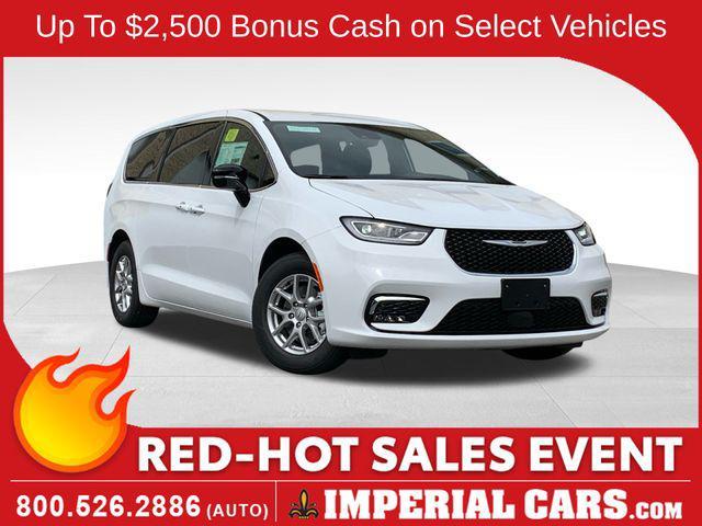 new 2026 Chrysler Pacifica car, priced at $41,543