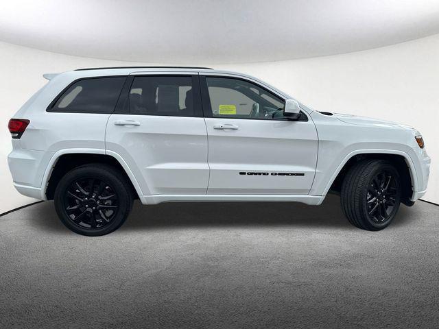 used 2022 Jeep Grand Cherokee car, priced at $34,977