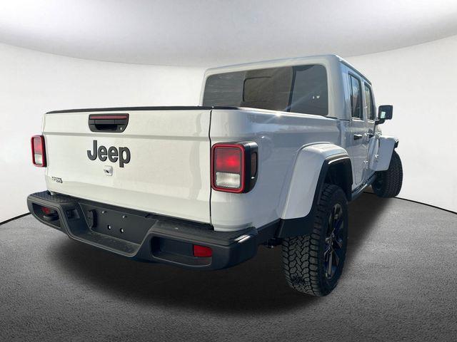 new 2025 Jeep Gladiator car, priced at $41,845